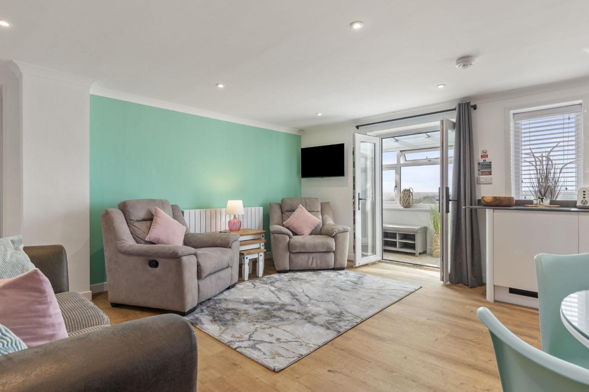 The Hidden Valley - A Stylish Rural Retreat, Perfect For Families St Clears Exterior photo