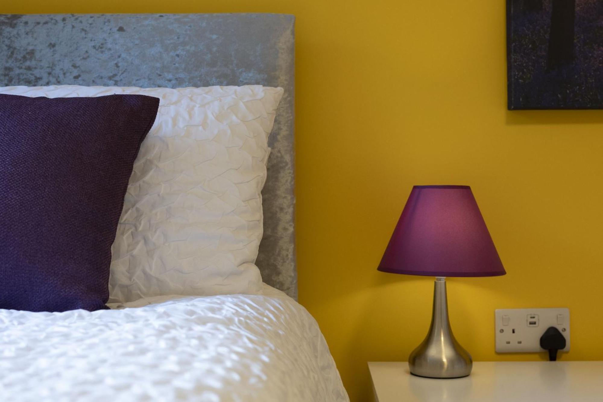 The Hidden Valley - A Stylish Rural Retreat, Perfect For Families St Clears Exterior photo