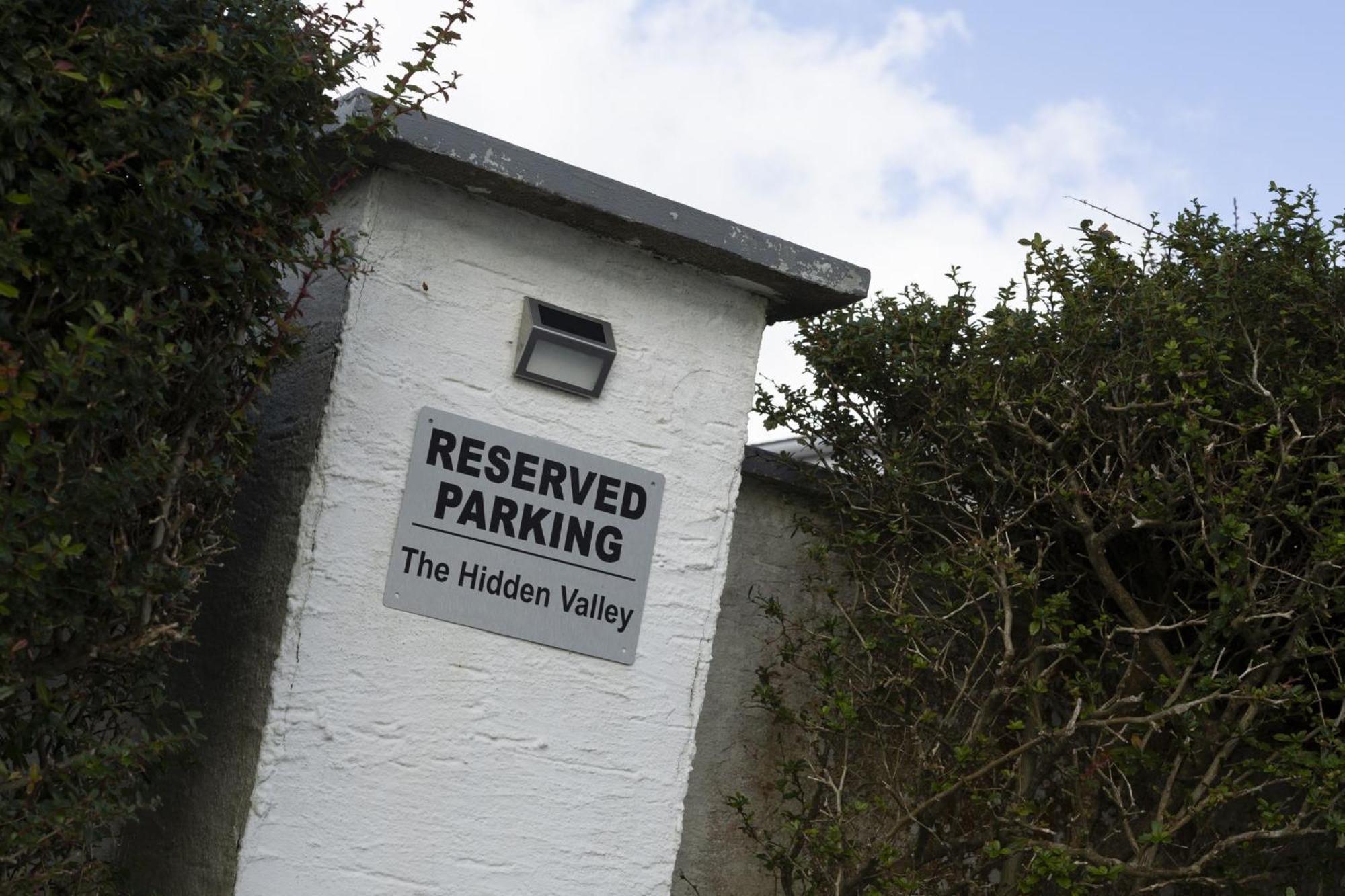 The Hidden Valley - A Stylish Rural Retreat, Perfect For Families St Clears Exterior photo