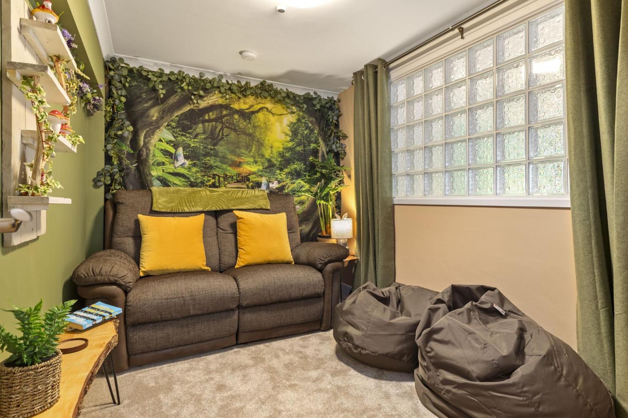 The Hidden Valley - A Stylish Rural Retreat, Perfect For Families St Clears Exterior photo